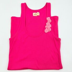 Hollister Co. Y2K tank top with flower details